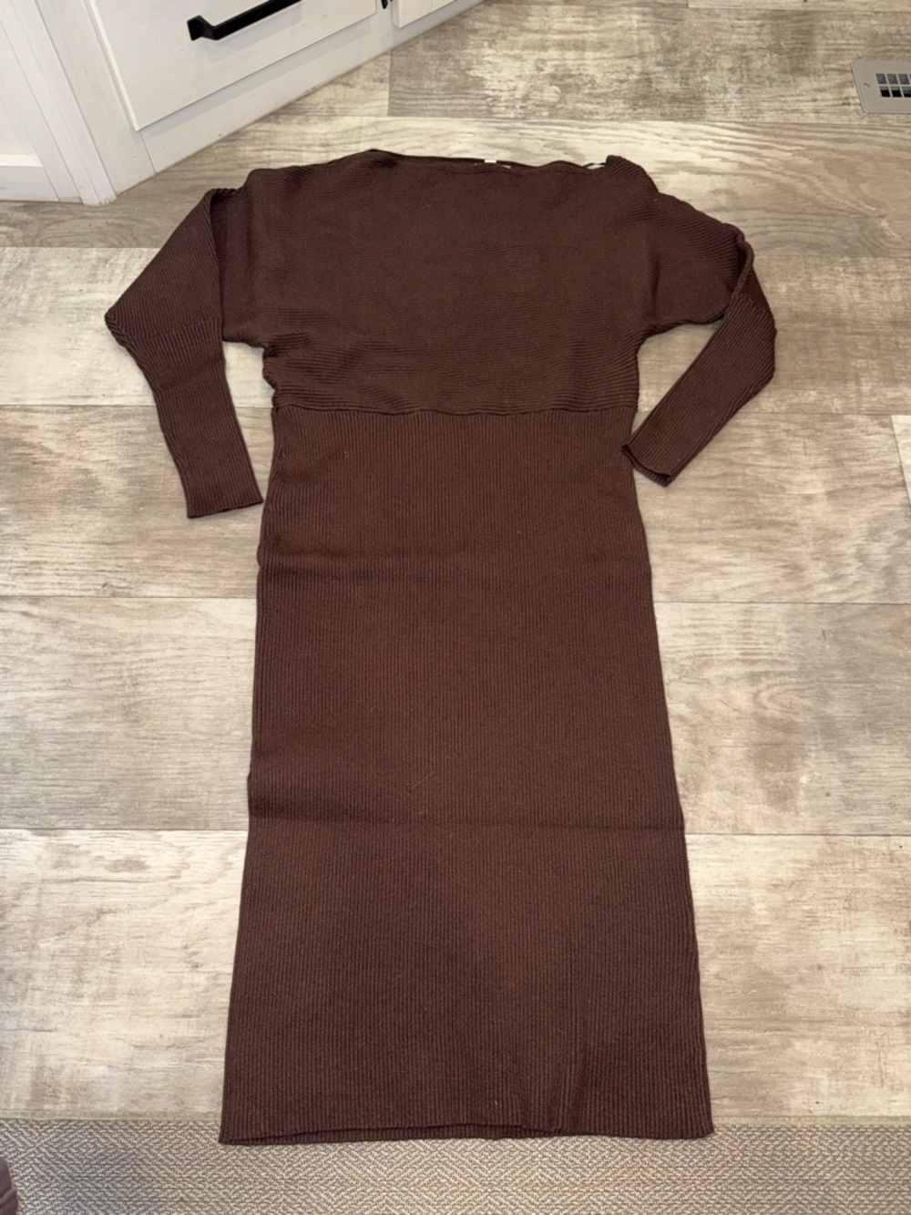 Elan Brown Ribbed Knit Long Sleeve Midi Dress